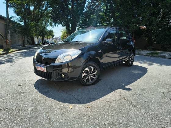 RENAULT SANDERO 1.0 EXPRESSION 16V FLEX 4P MANUAL